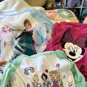 Disney Long sleeve T-shirts